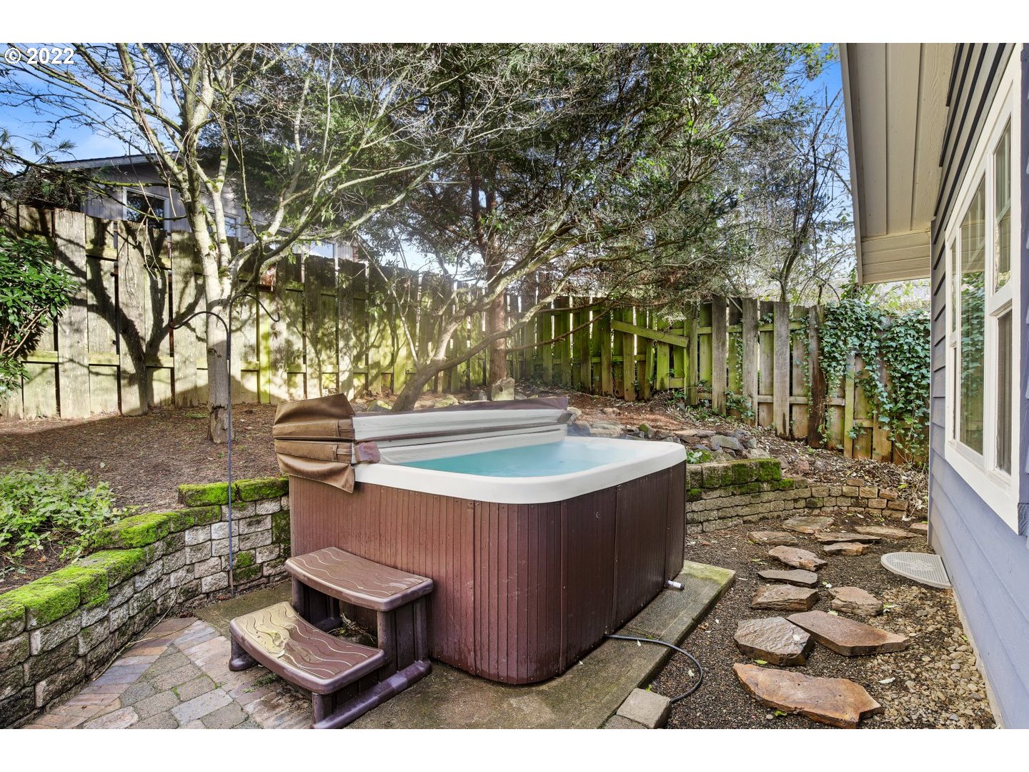 6127 Southwest Radcliff Street Portland, OR 97219 - Photo 28 of 32 Gallery Image 28
