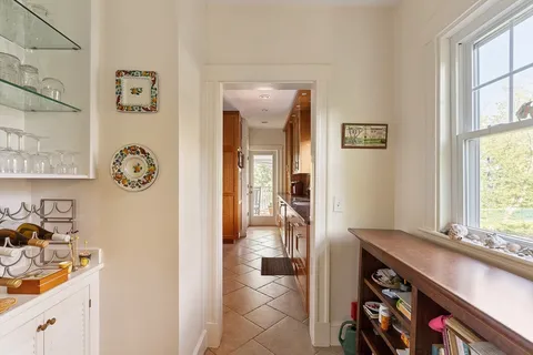 $1,650,000 | 223 Lakeview Avenue, Unit 223, Cambridge, MA 02138