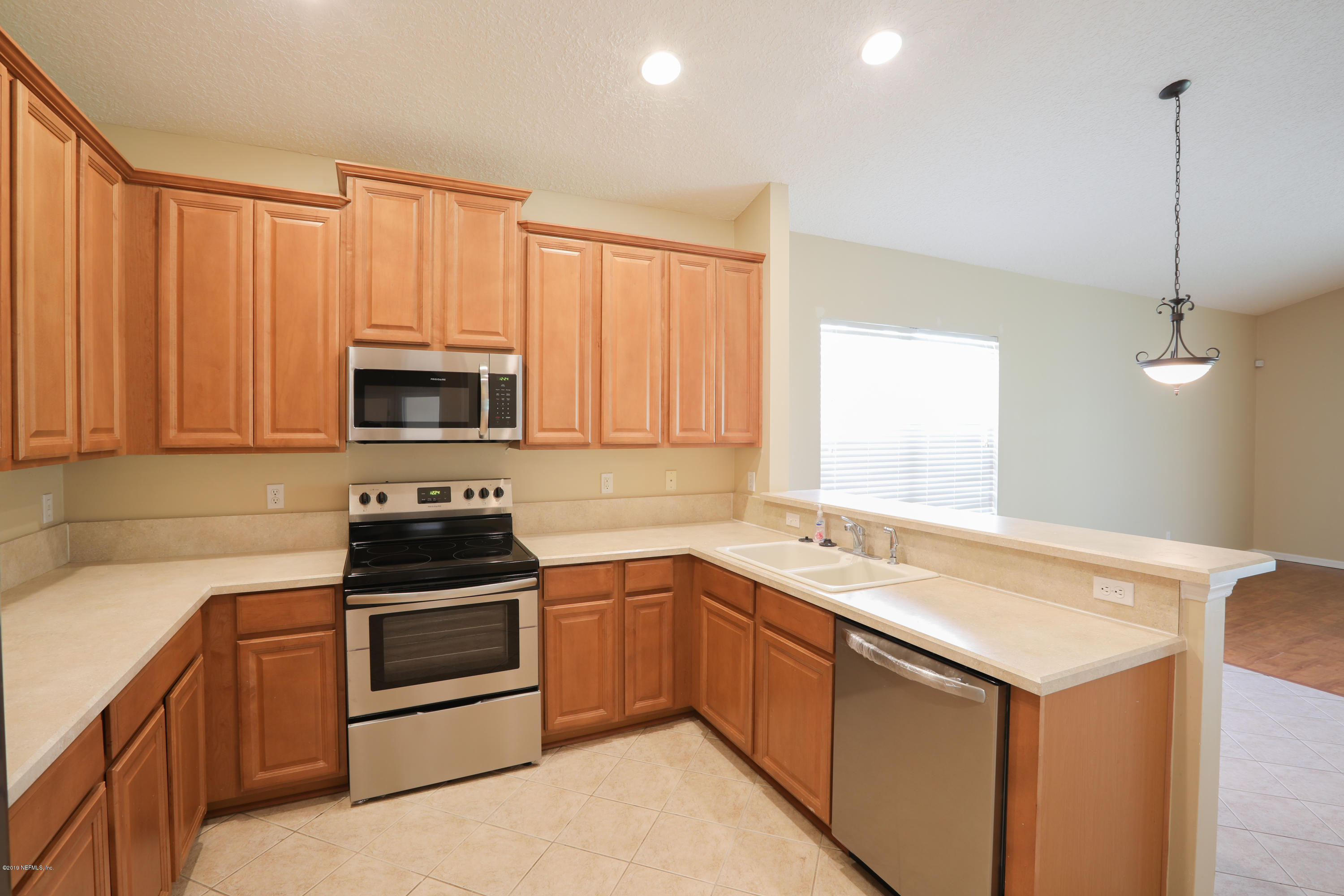 14591 Millhopper Road Jacksonville, FL 32258 - Photo 15 of 42 Kitchen
