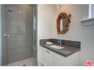 208 Sunridge Street Playa del Rey, CA 90293 - Photo 24 of 38