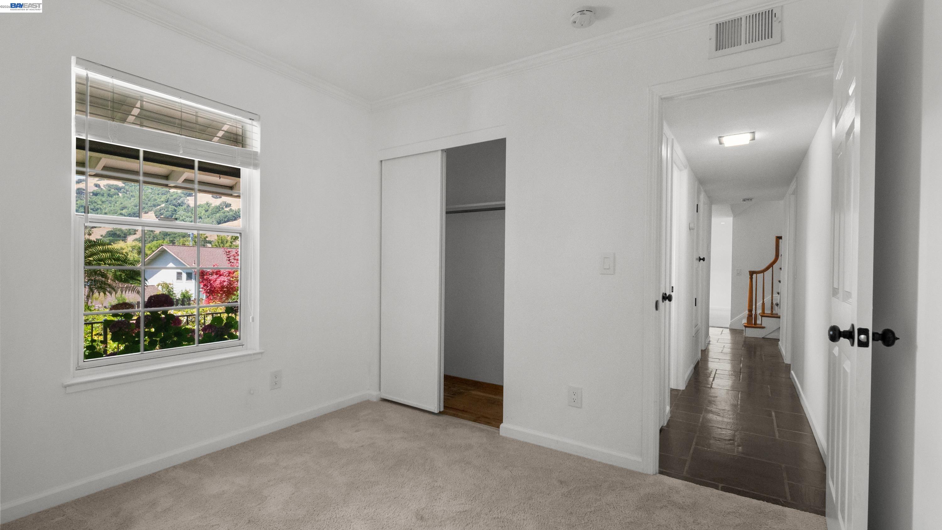 11 Oak Tree Court San Rafael, CA 94903 - Photo 9 of 56