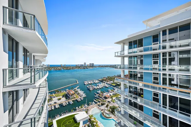 $17,000 | 220 Lake Shore Drive, Unit 2323, Lake Park, FL 33403