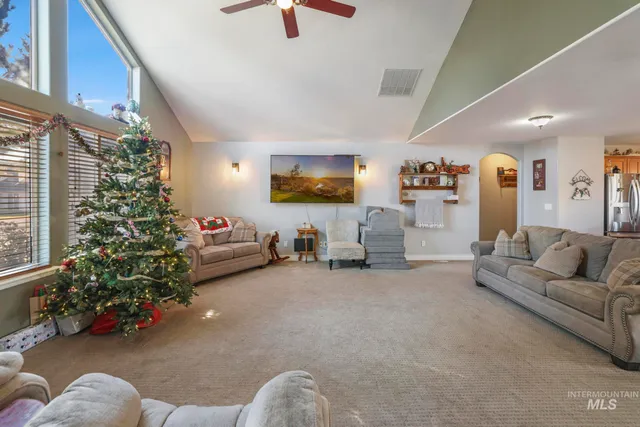 $565,000 | 3480 East 3180 North, Kimberly, ID 83341