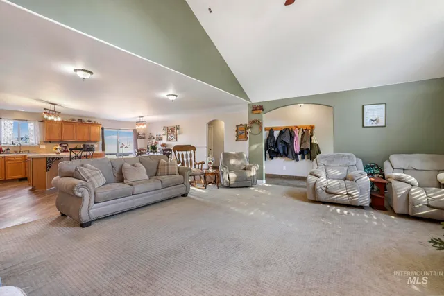 $565,000 | 3480 East 3180 North, Kimberly, ID 83341