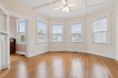 $419,000 | 541 Montauk Avenue, New London, CT 06320