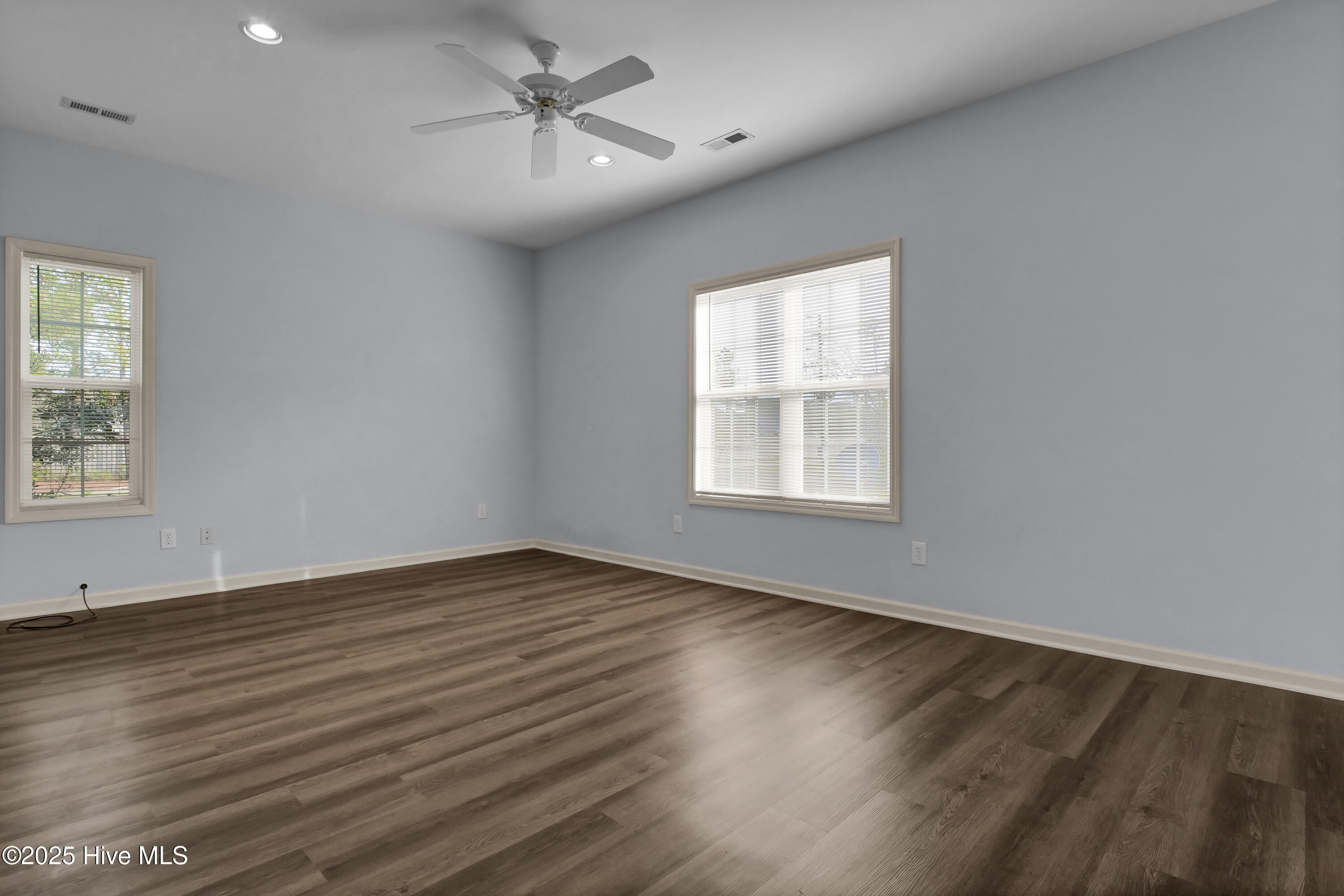 23 Captain Beam Boulevard Hampstead, NC 28443 - Photo 18 of 32 P6377452