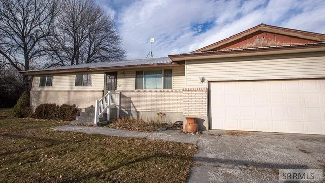 $630,000 | 3741 East 800 North, Rigby, ID 83442