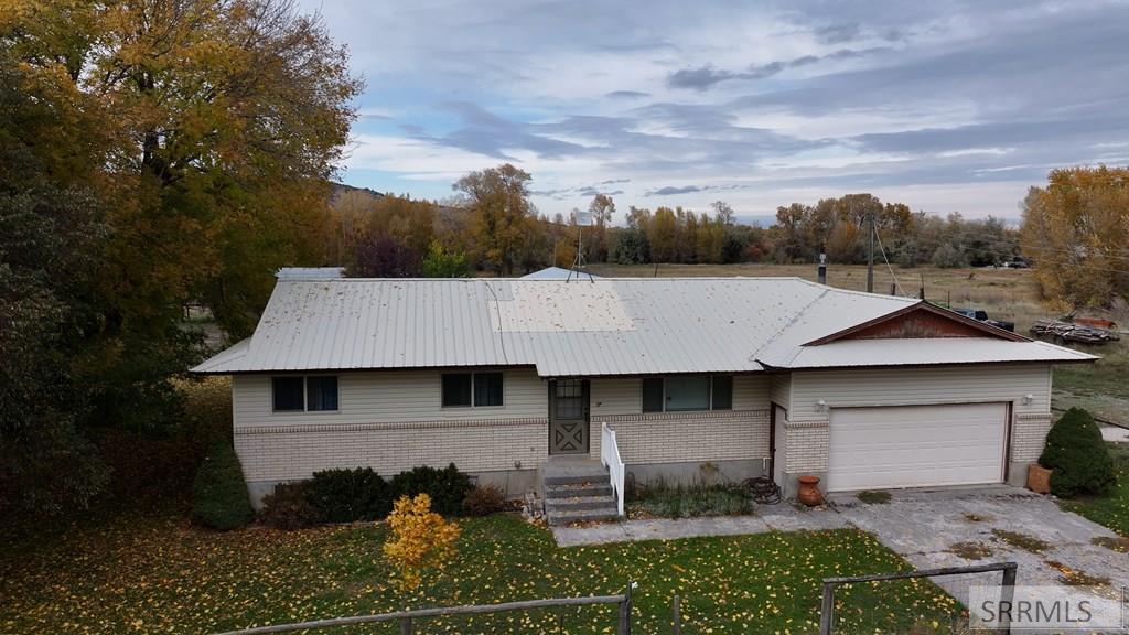 3741 East 800 North Rigby, ID 83442 - Photo 3 of 40