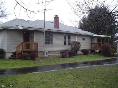 6705 Warren - Sharon Road Brookfield, OH 44403 - Photo 1 of 1 Side View