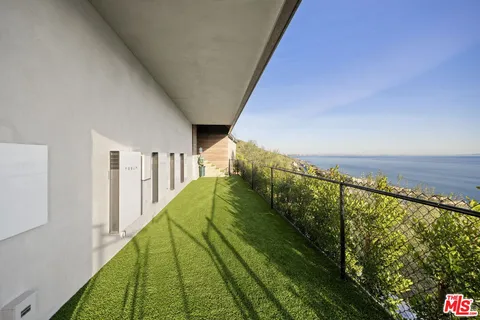 $30,000,000 | Undisclosed Address, Malibu, CA 90265
