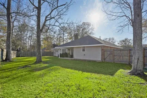 $390,000 | 231 Carole Drive, Mandeville, LA 70448