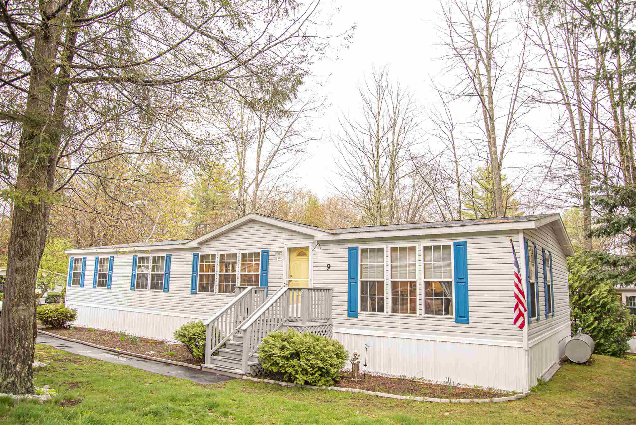 9 Hawk Lane Rochester, NH 03868 - Photo 1 of 32