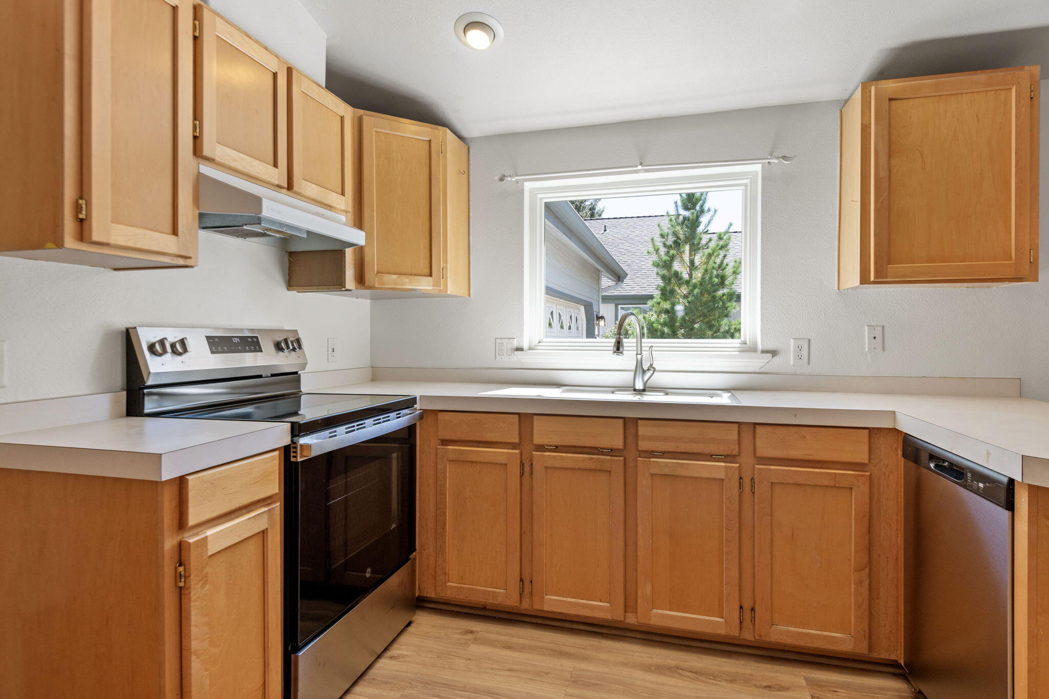 498 North Wheeler Loop Sisters, OR 97759 - Photo 11 of 27 13-web-or-mls-DSC_0197