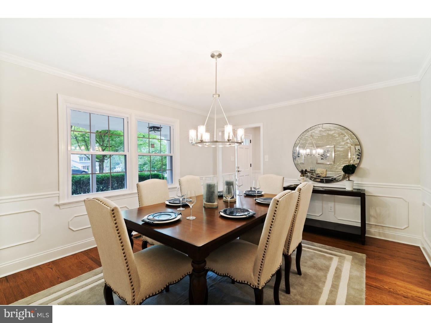 545 Cassatt Road Berwyn, PA 19312 - Photo 5 of 25 Dining Room