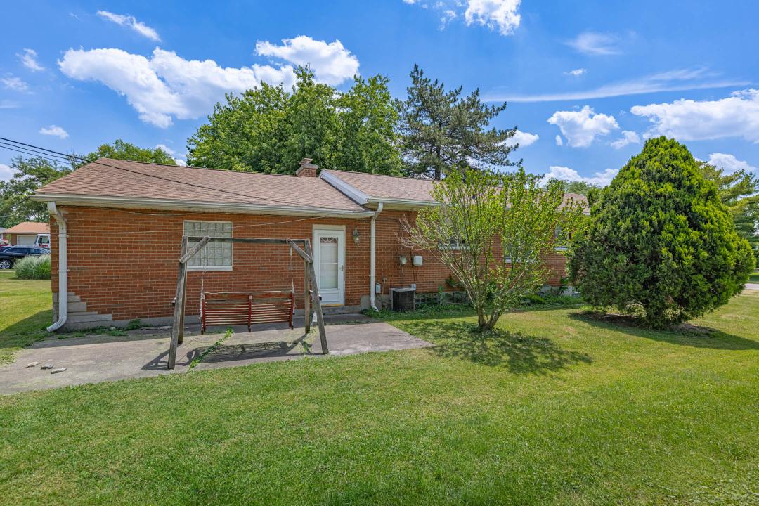 1412 Johns Road Middletown, OH 45044 - Photo 22 of 33
