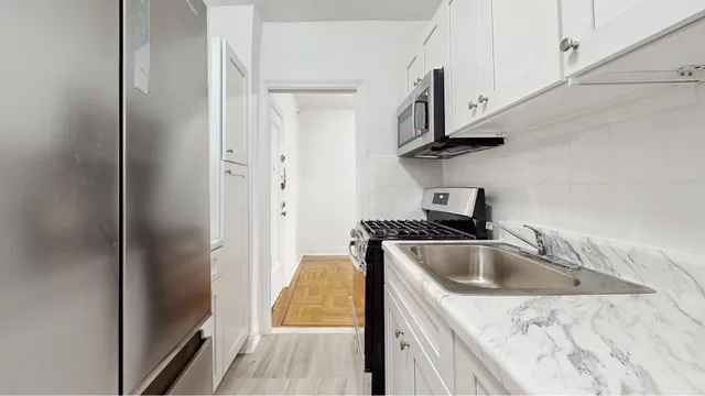 $565,000 | 960 Sterling Place, Unit 1B | Crown Heights