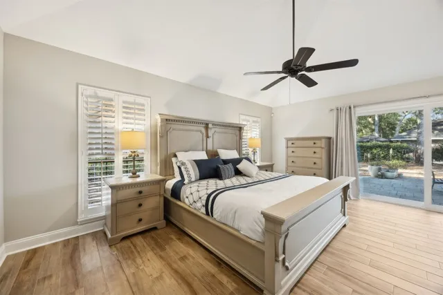 a view of a workspace with furniture