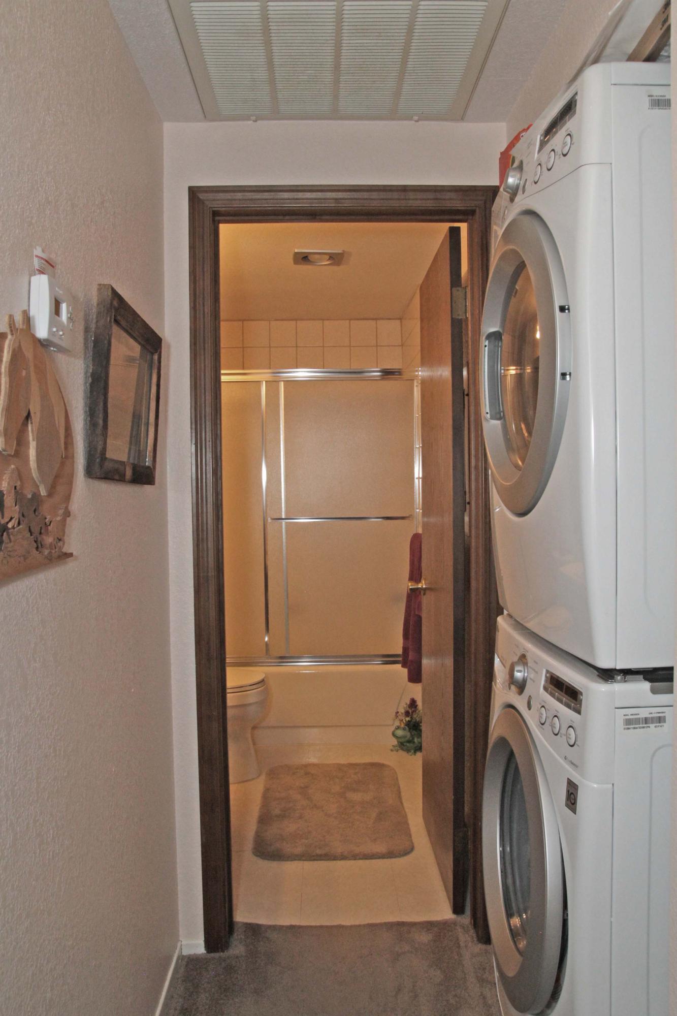 466 Ridgecrest Trail, Unit 137 Redding, CA 96003 - Photo 6 of 12 IMG_7151