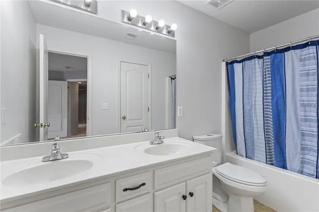 $510,000 | 2712 Southwest Carlton Drive, Lee's Summit, MO 64082