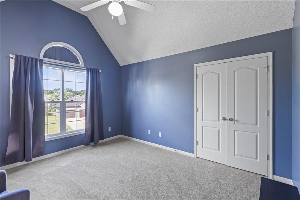 2712 Southwest Carlton Drive Lee's Summit, MO 64082 - Photo 27 of 53