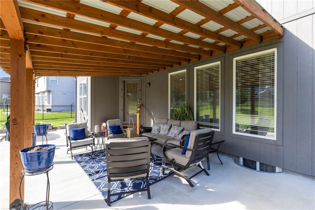 2712 Southwest Carlton Drive Lee's Summit, MO 64082 - Photo 47 of 53