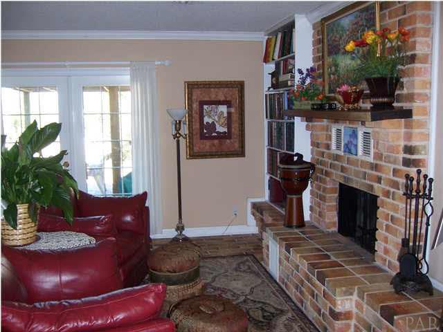 4617 Riley Road Milton, FL 32583 - Photo 15 of 22 Gallery Image 15