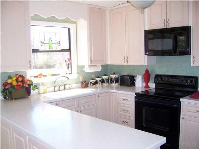 4617 Riley Road Milton, FL 32583 - Photo 17 of 22 Gallery Image 17