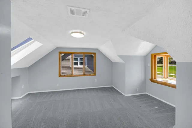 $249,900 | 275 Frederick Drive, Chicago Heights, IL 60411