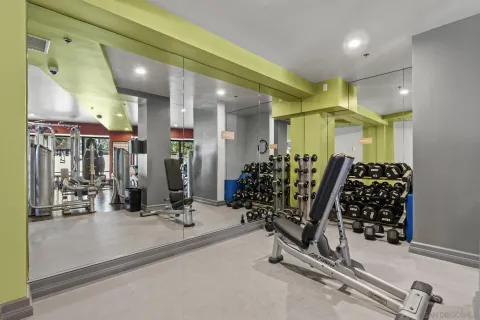 $730,000 | 100 West Harbor Drive, Unit 505, San Diego, CA 92101