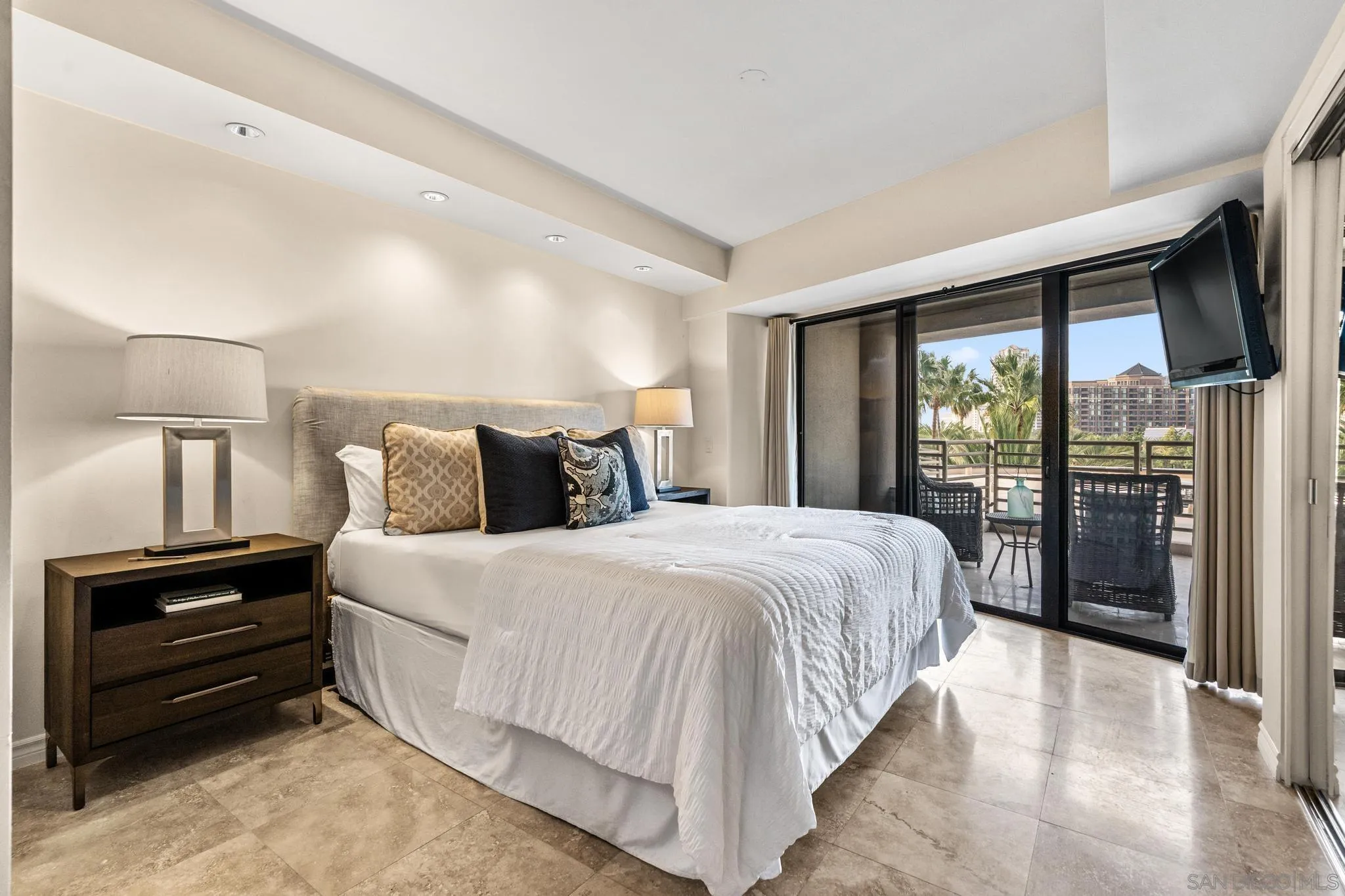 100 West Harbor Drive, Unit 505 San Diego, CA 92101 - Photo 10 of 36