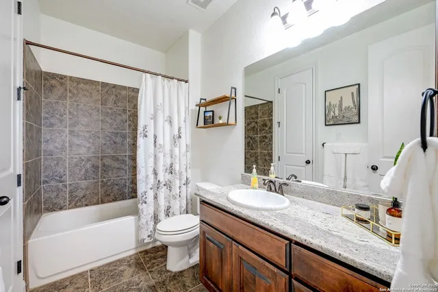 $750,000 | 17023 Turin Ridge, San Antonio, TX 78255