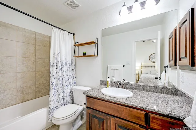 $750,000 | 17023 Turin Ridge, San Antonio, TX 78255