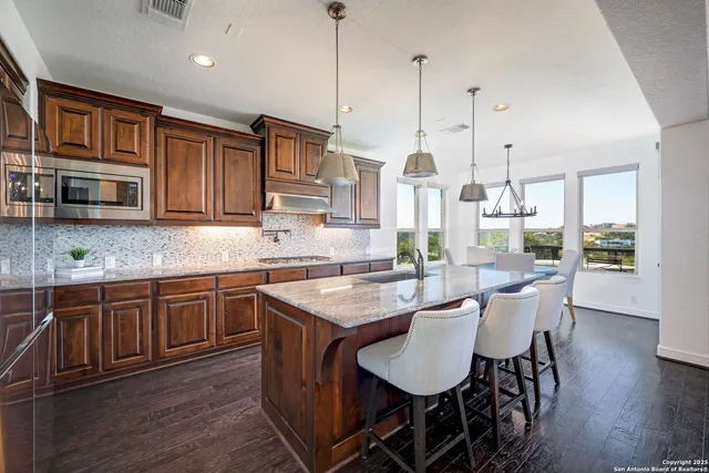 $750,000 | 17023 Turin Ridge, San Antonio, TX 78255