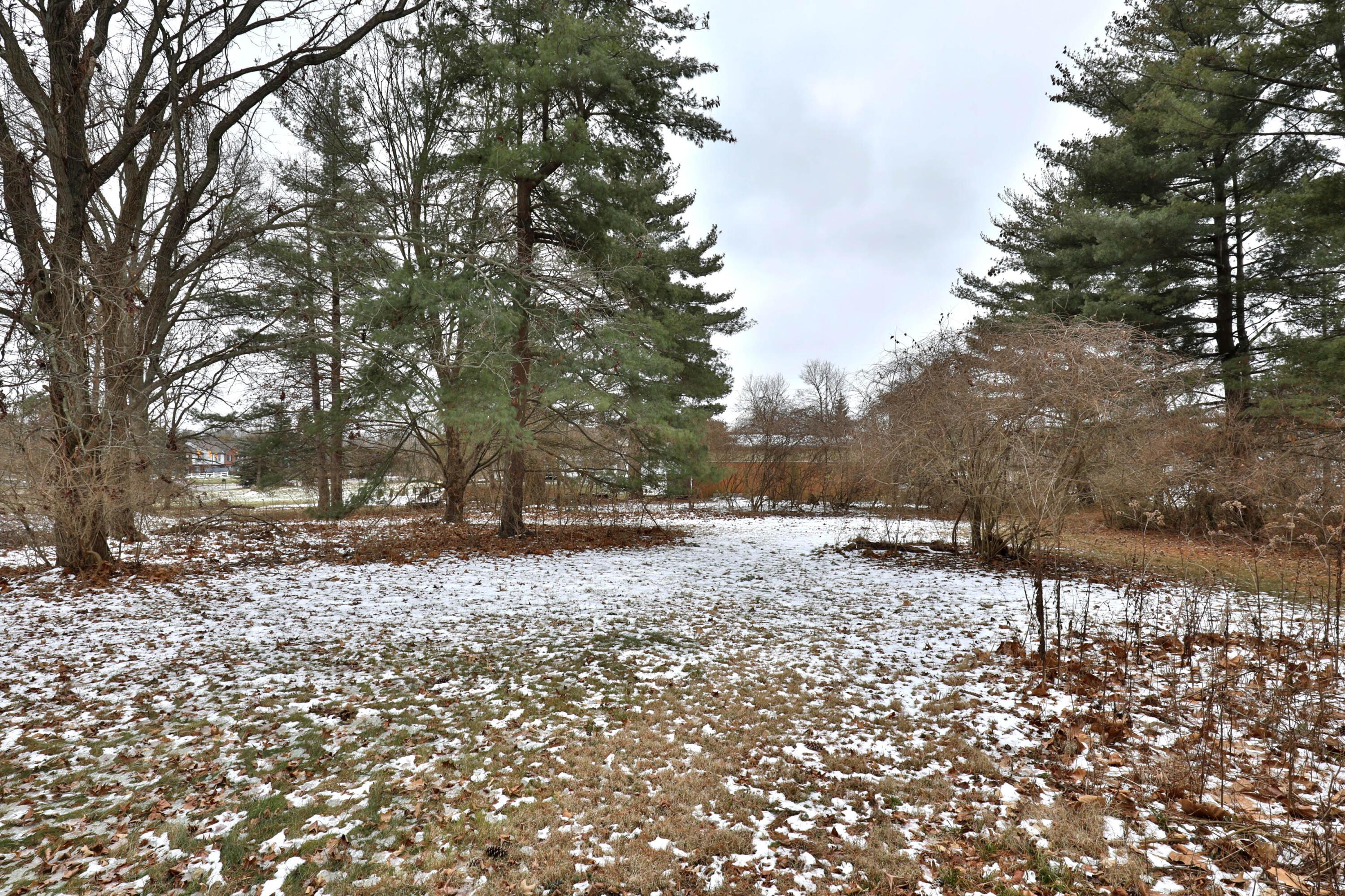 8155 Sawmill Road Dublin, OH 43016 - Photo 23 of 24 8155-Sawmill-21