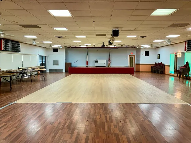 $119,000 | 4270 Northwest 40th Street, Unit 103, Lauderdale Lakes, FL 33319