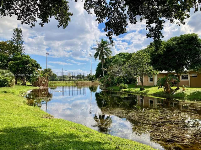 $119,000 | 4270 Northwest 40th Street, Unit 103, Lauderdale Lakes, FL 33319