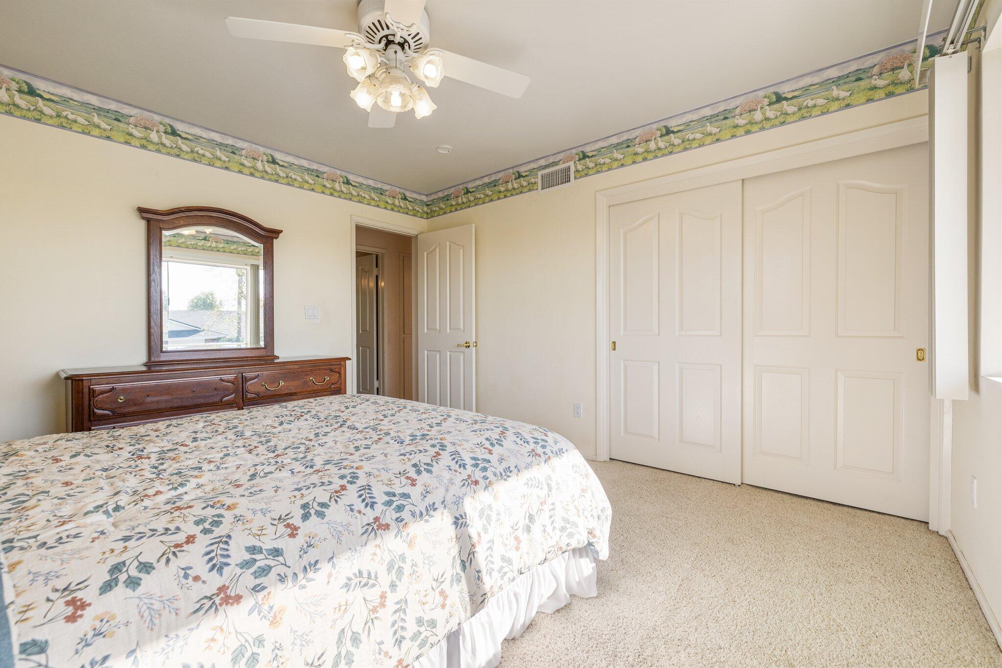 5284 Bardwell Avenue Riverside, CA 92506 - Photo 32 of 46 .