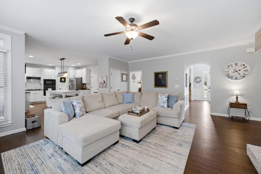 7630 Tenspeed Court Flowery Branch, GA 30542 - Photo 9 of 80