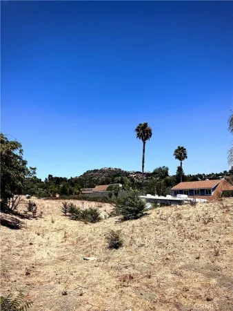 $575,000 | 19382 Lemon Hill Drive, Santa Ana, CA 92705