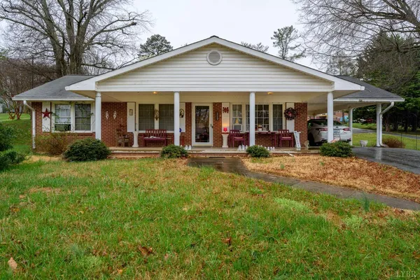 $189,900 | 119 West Spencer Road, Hurt, VA 24563