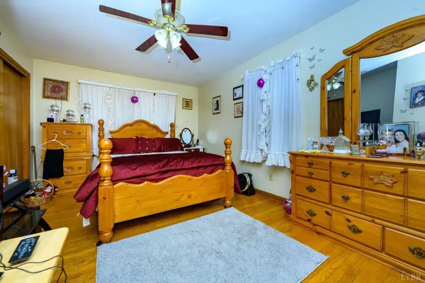 $189,900 | 119 West Spencer Road, Hurt, VA 24563
