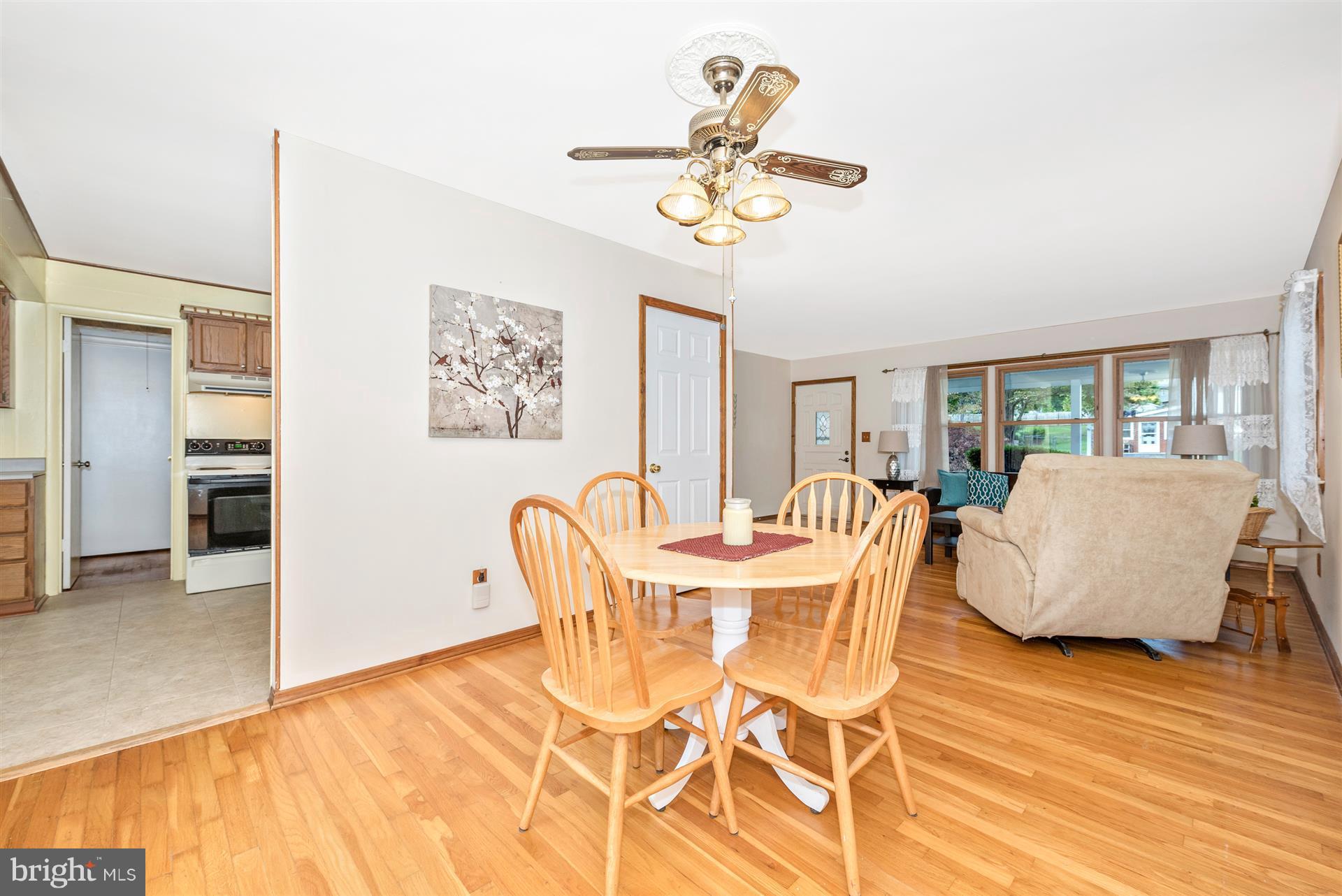 3893 Gibbons Road Point of Rocks, MD 21777 - Photo 14 of 30 Dining Room