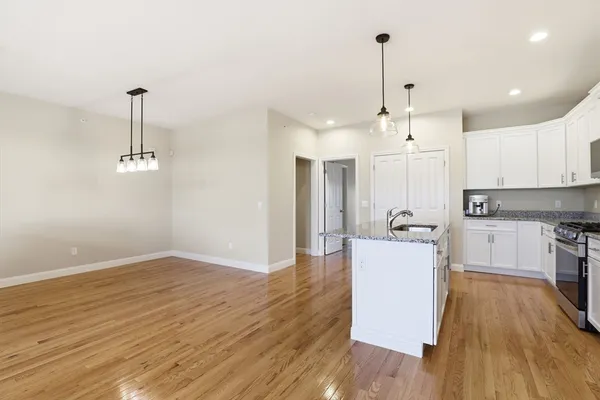 $569,900 | 3 Daisy Lane, Plymouth, MA 02360