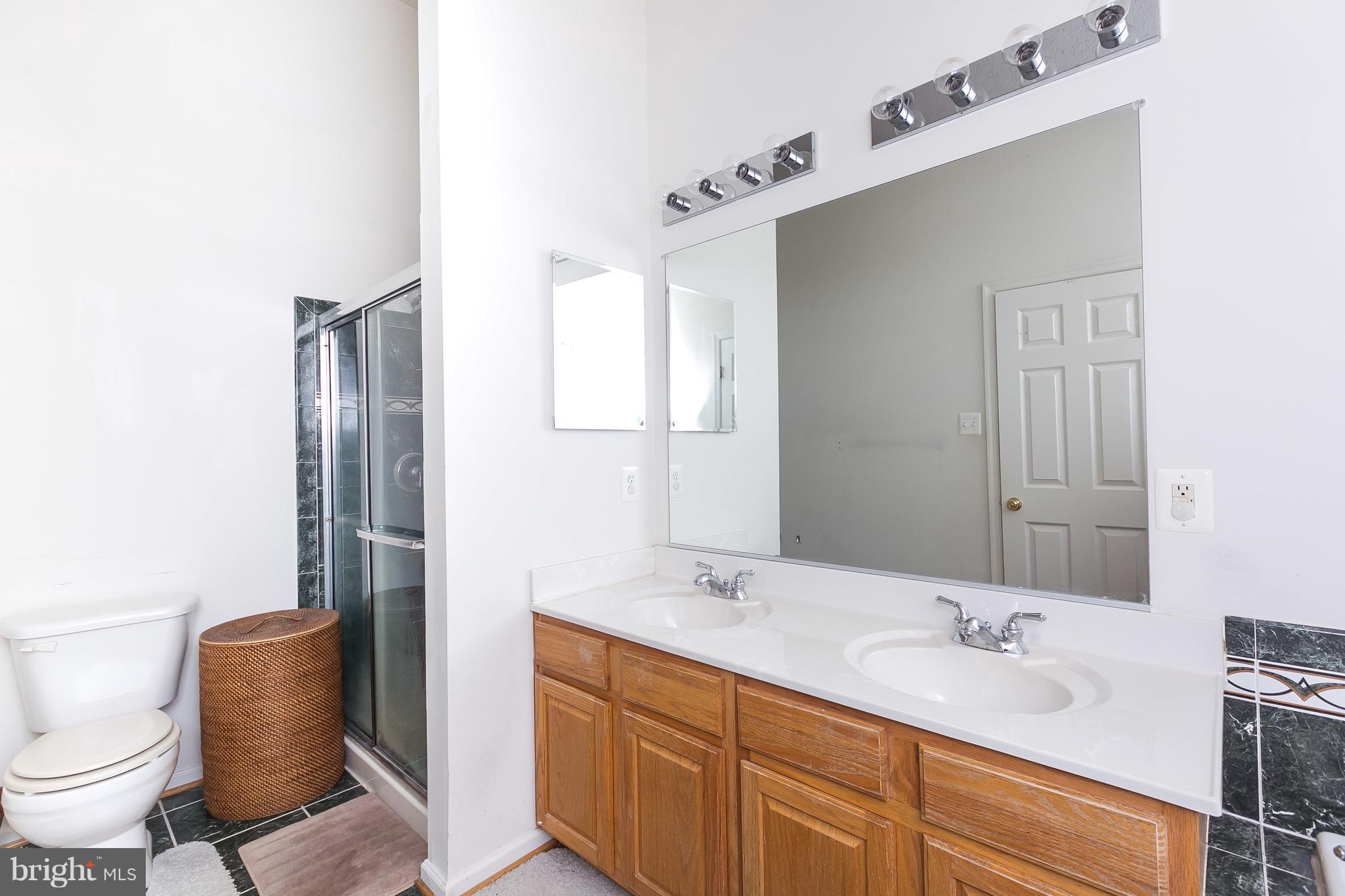 877 Middle River Road Middle River, MD 21220 - Photo 24 of 26 Bath (Master)