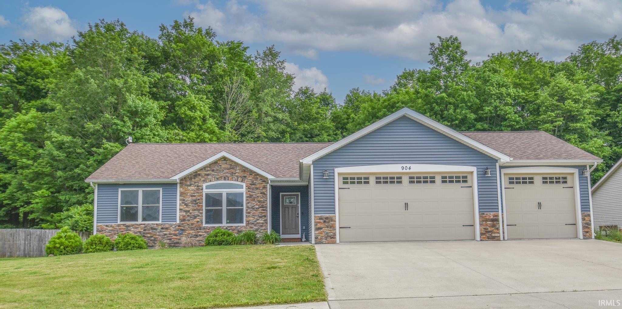 904 Nicholas Trail Fremont, IN 46737 - Photo 5 of 45