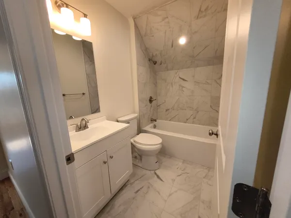 $2,500 | 386 Union Avenue, Unit #3, Laconia, NH 03246