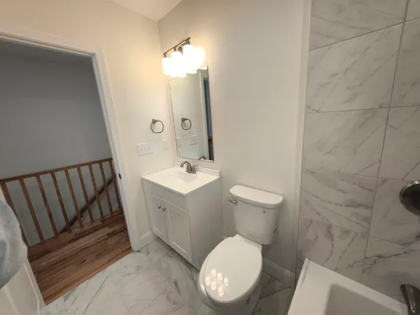 $2,500 | 386 Union Avenue, Unit #3, Laconia, NH 03246