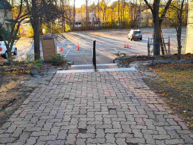 $2,500 | 386 Union Avenue, Unit #3, Laconia, NH 03246