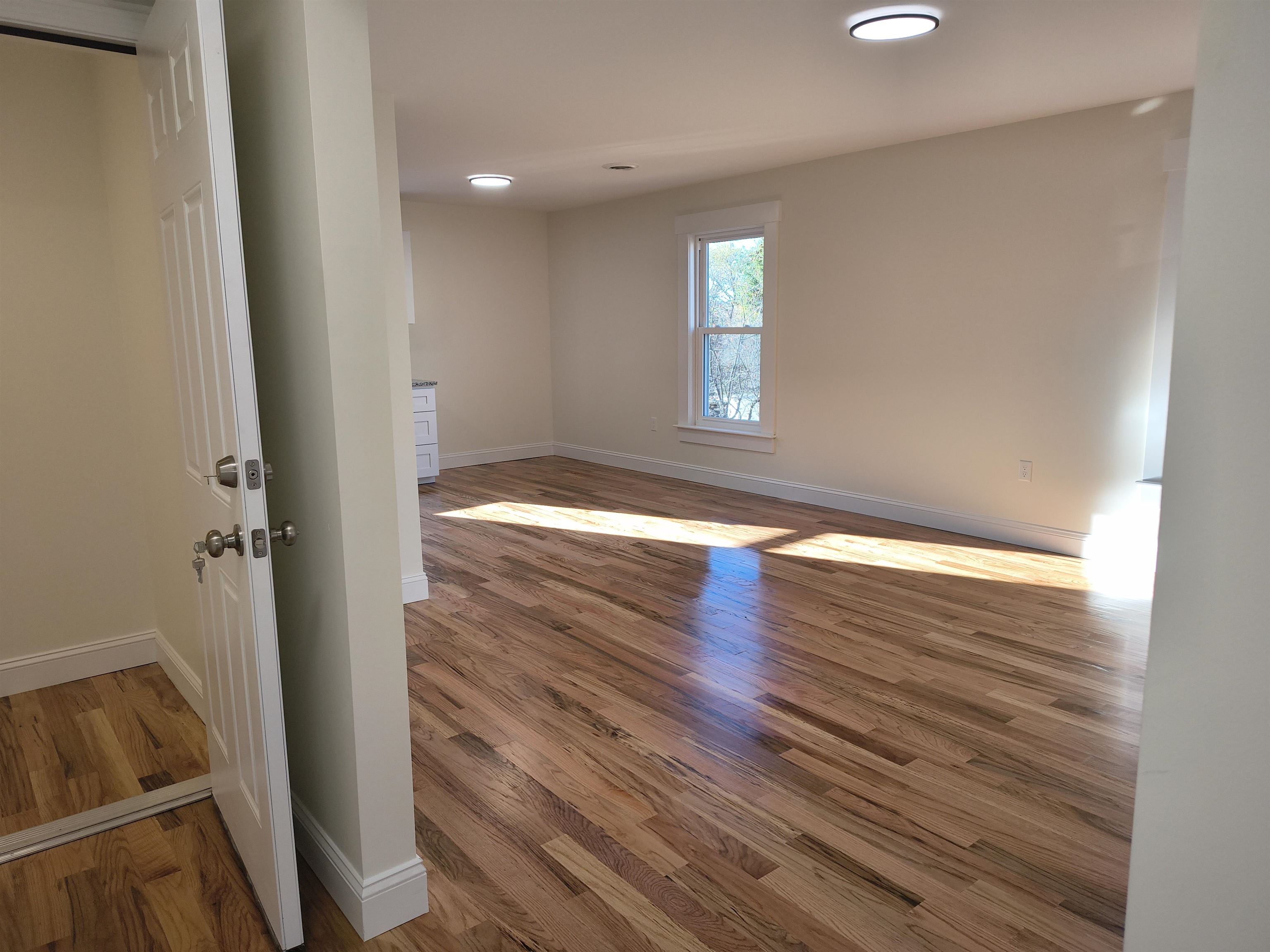 386 Union Avenue, Unit #3 Laconia, NH 03246 - Photo 9 of 39