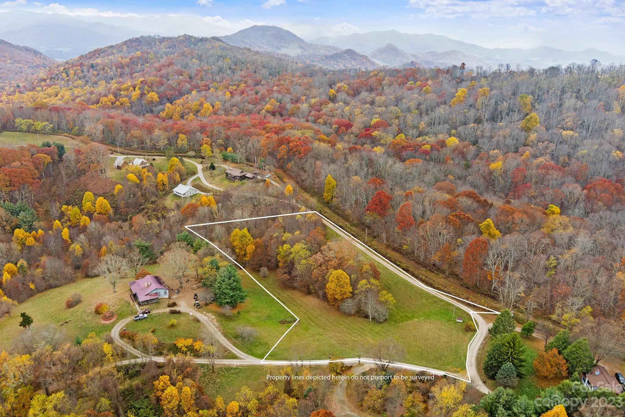 99999 Pioneer Ridge Road, Unit 56 Canton, NC 28716 - Photo 5 of 25 a view of a city
